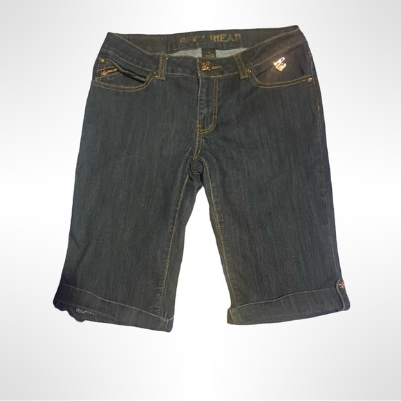 Rocawear Embellished Denim Capris y2k style darkwash size 9 - Picture 7 of 7